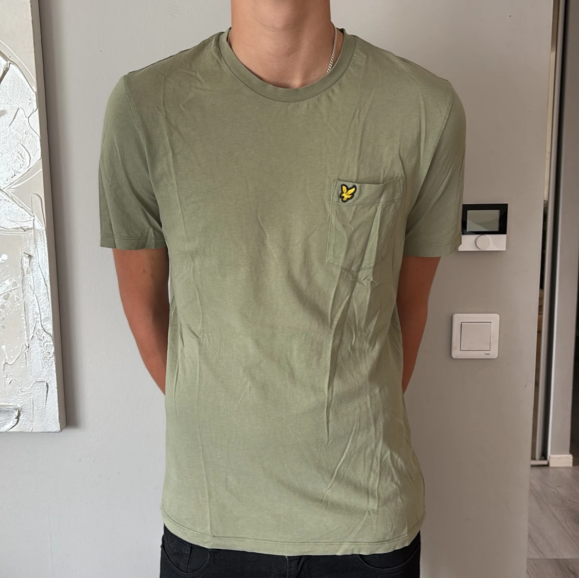 Olivgrön t-shirt från Lyle & Scott
