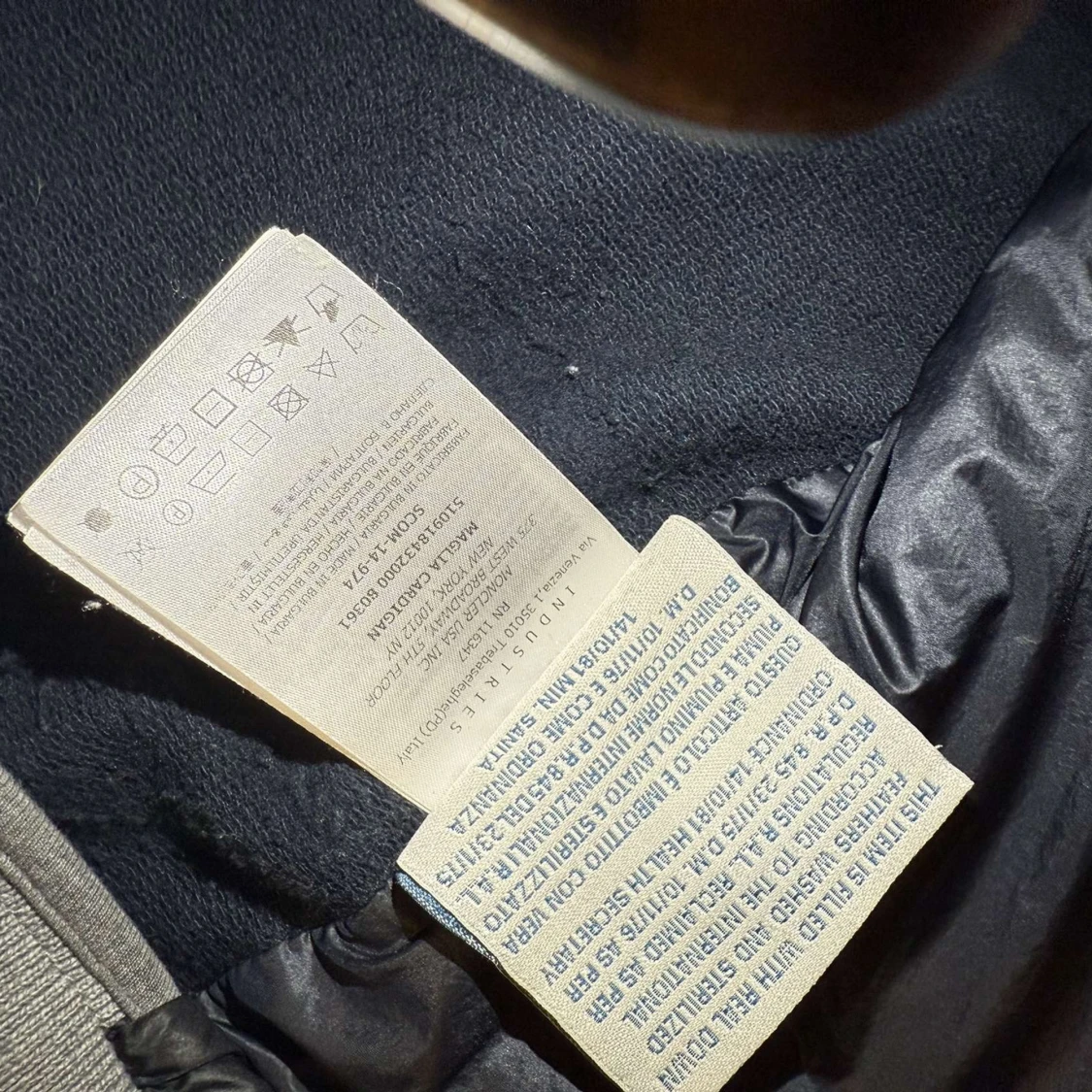 Mörkblå Moncler cardigan äkta storlek S - 4