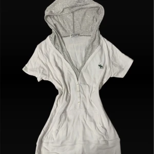 Abercrombie fitch  - Storlek s