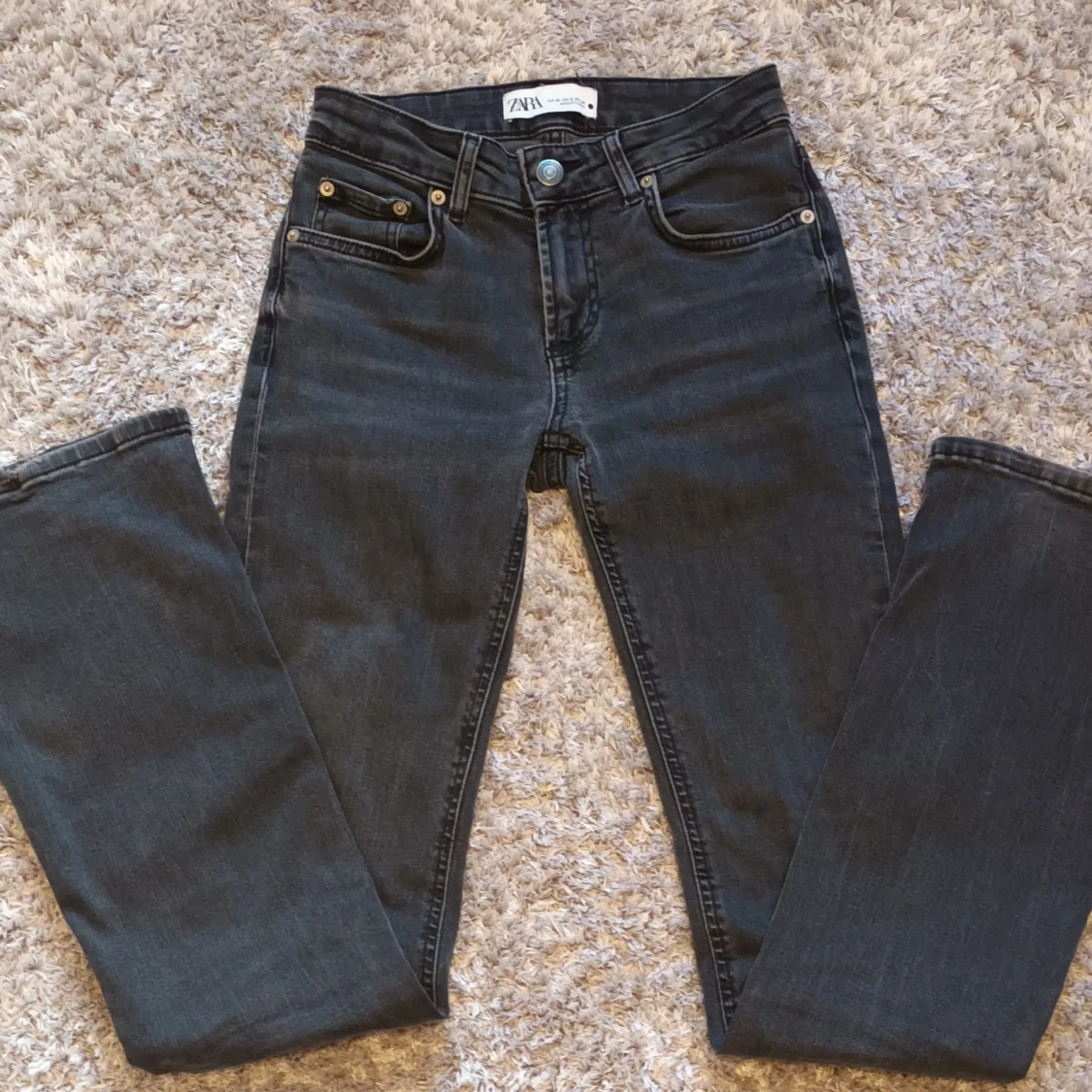 Svarta jeans från Zara