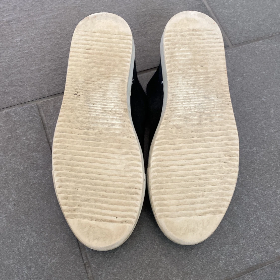 Svarta sneakers från Axel Arigato - 3