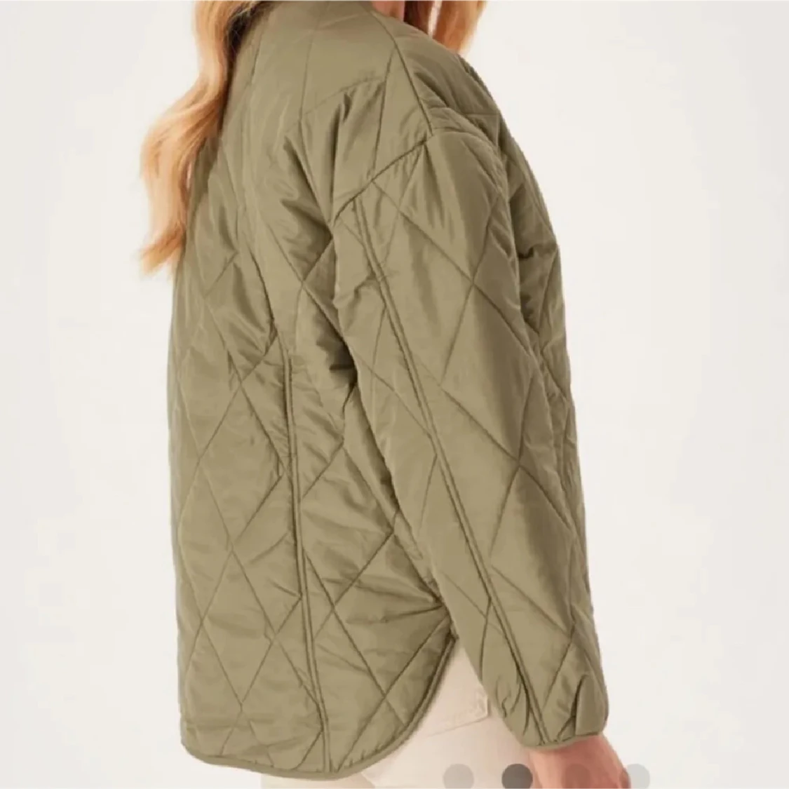 Olivgrön quiltad jacka - 1