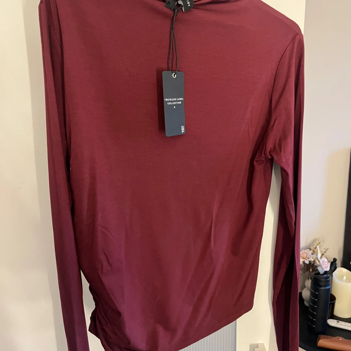 Vinröd långärmad topp från Ivyrevel