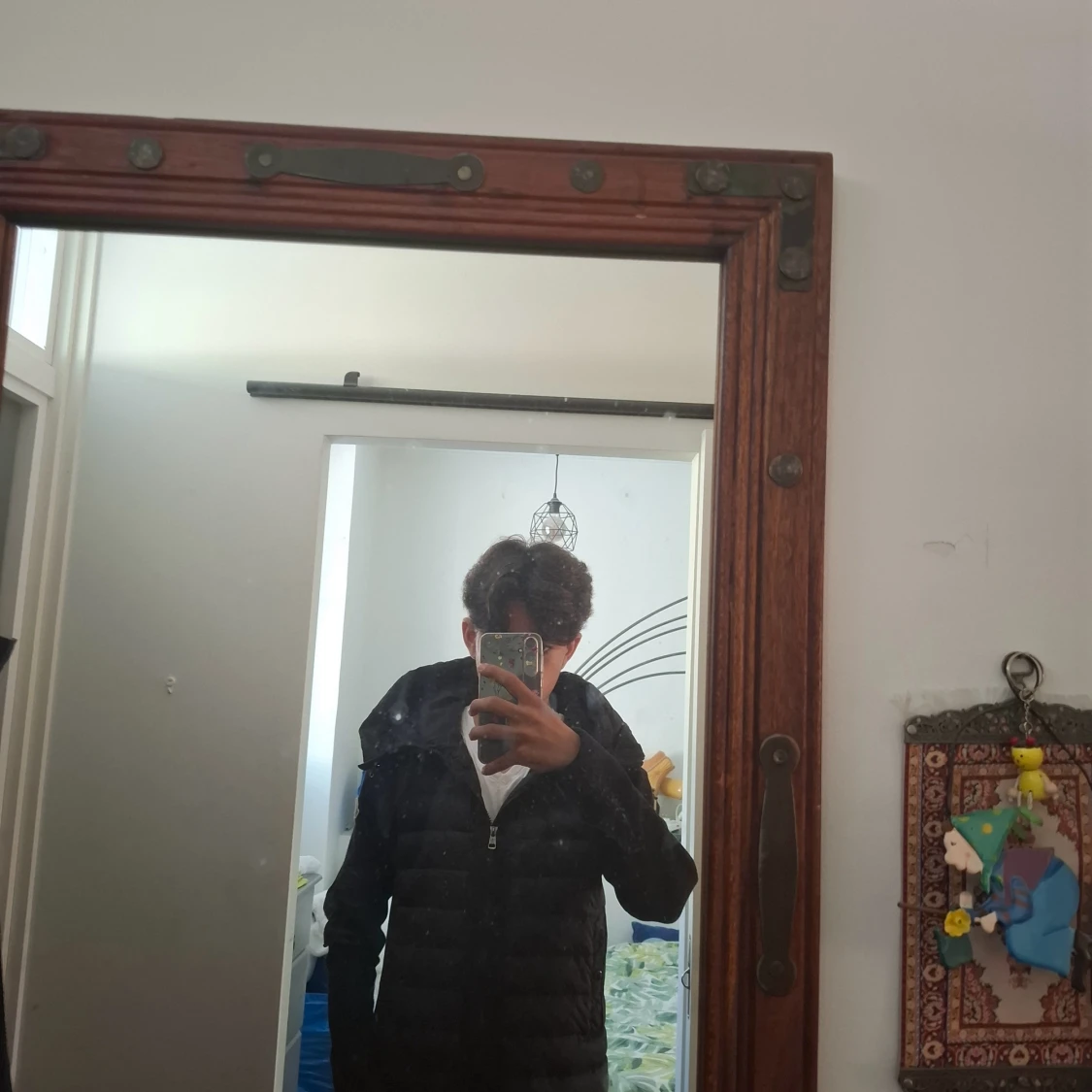 Svart Moncler dunjacka med huva - 2