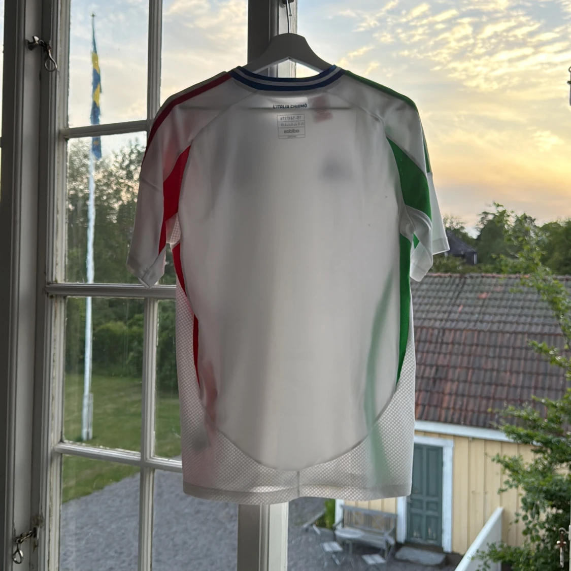 Italien adidas fotbollströja 15-16 år - 1