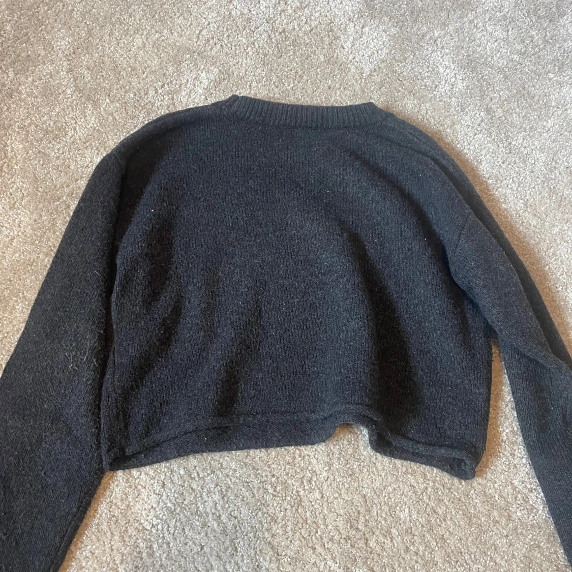 Svart stickad croppad tröja Zara - 1