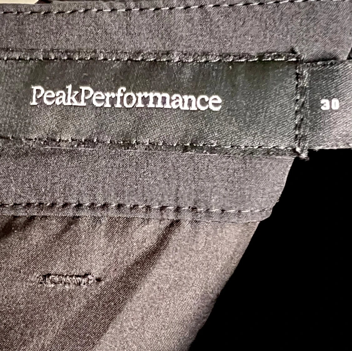 Svarta shorts Peak Performance 30 - 2