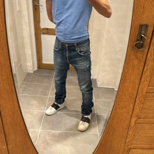 Nudie jeans  - Ett par riktigt snygga jeans från nudie i storlek W31 L32 