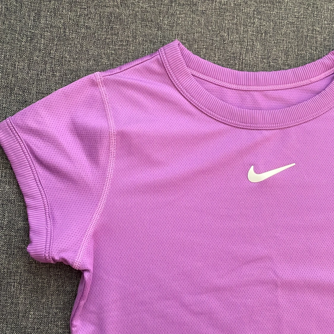 Helt ny Nike T-shirt - 1