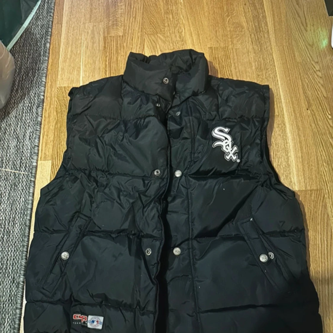 Svart dunväst White Sox CMP