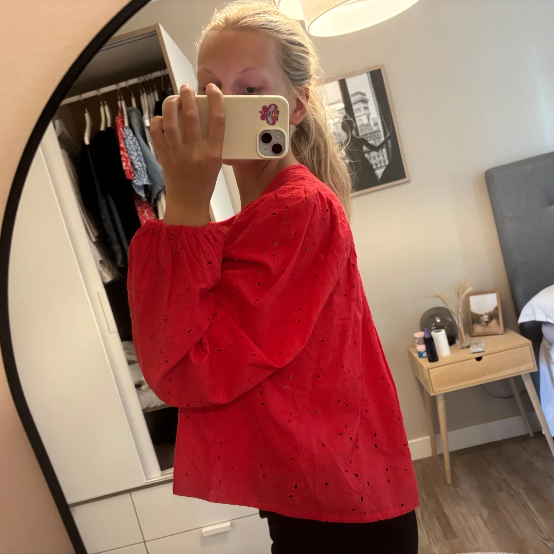Röd blus från Gina - 2