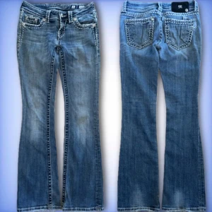 Miss me jeans - Skit snygga miss me jeans i storlek 26💓bootcut o Lågmidjade 