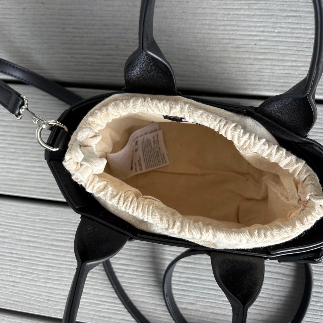 Svart flätad handväska  - 4