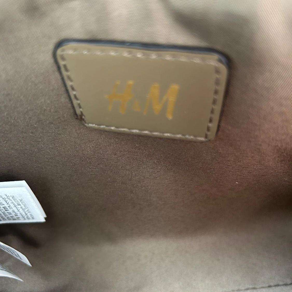 Olivgrön axelväska från H&M - 2