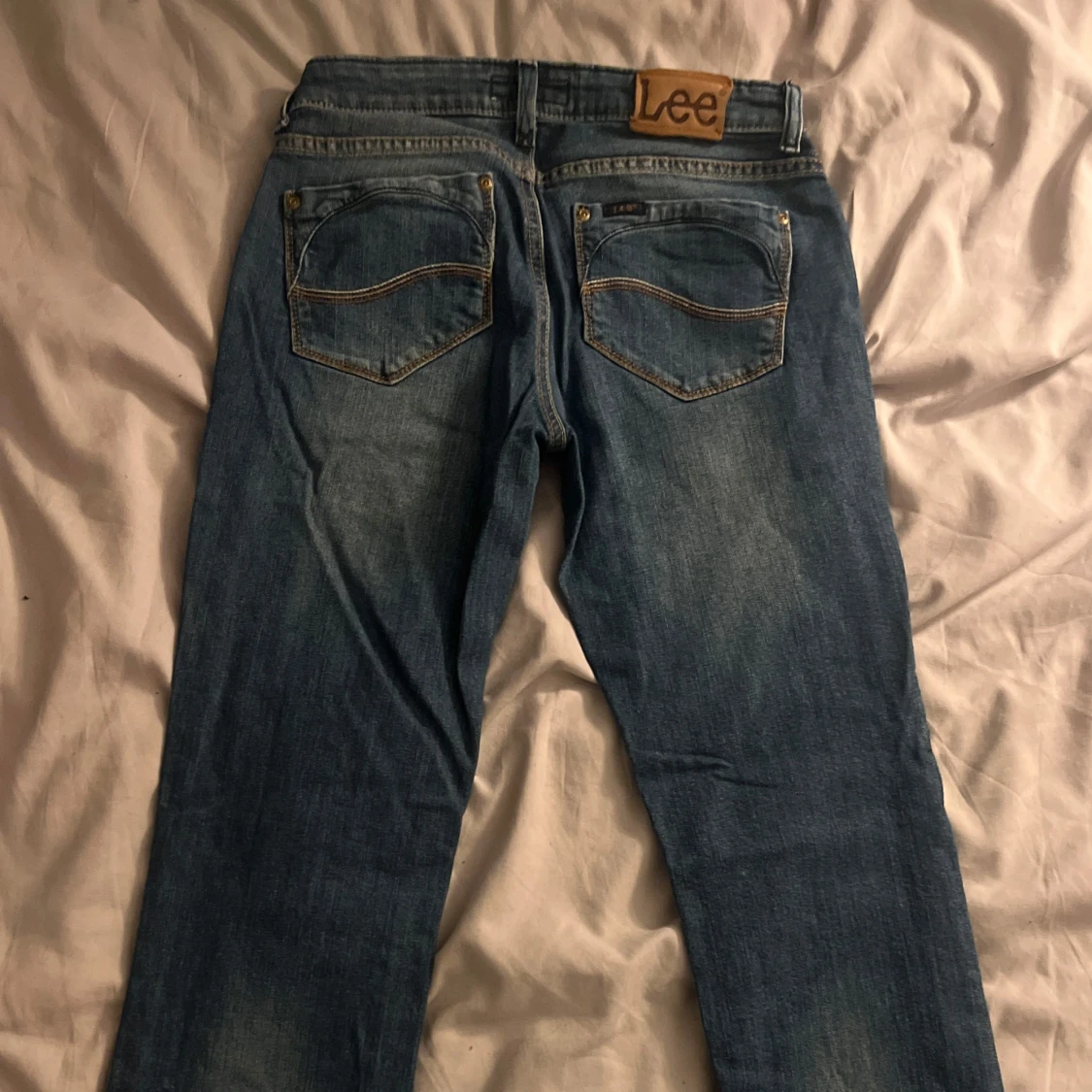 Blå bootcut jeans från Lee - 1