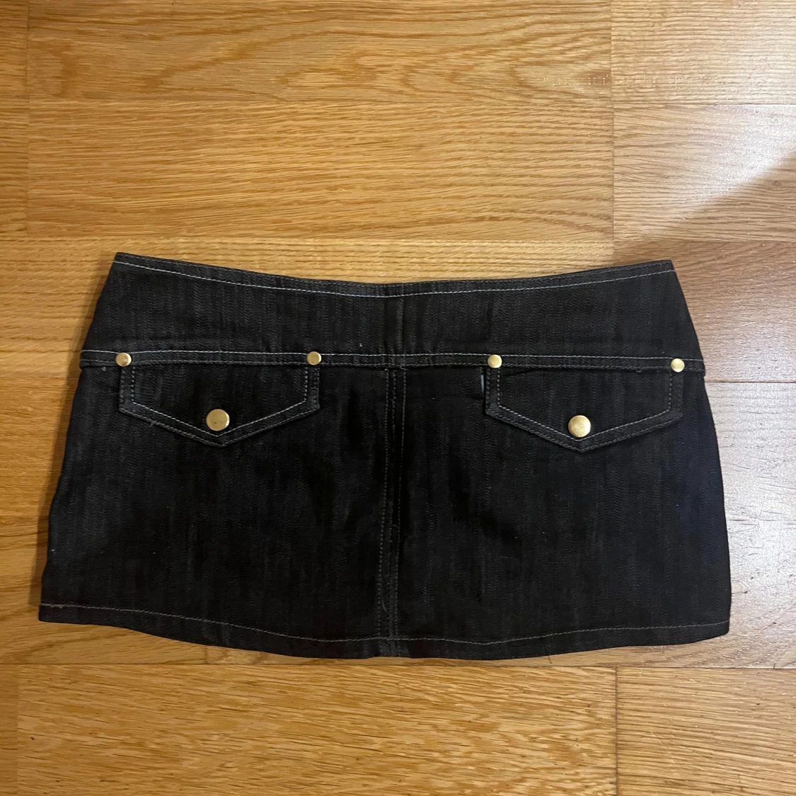 Lågmidjad kjol🤩 - 1