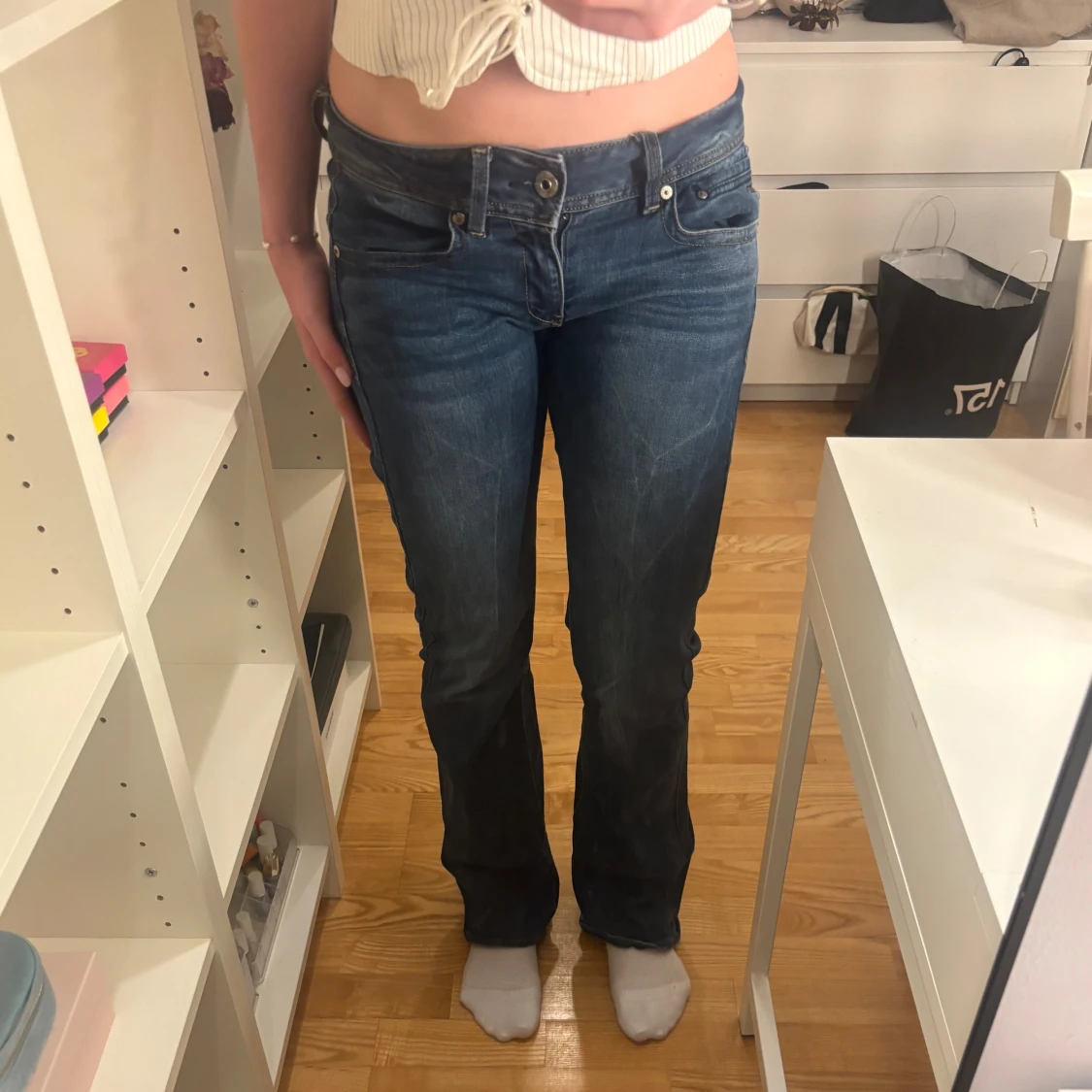 Blå bootcut jeans låg midja - 2