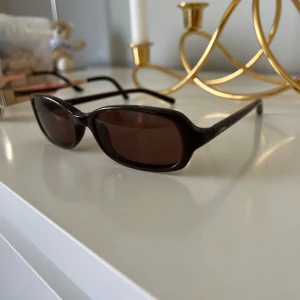 Chimi  solglasögon - Code brown chimi göasögon