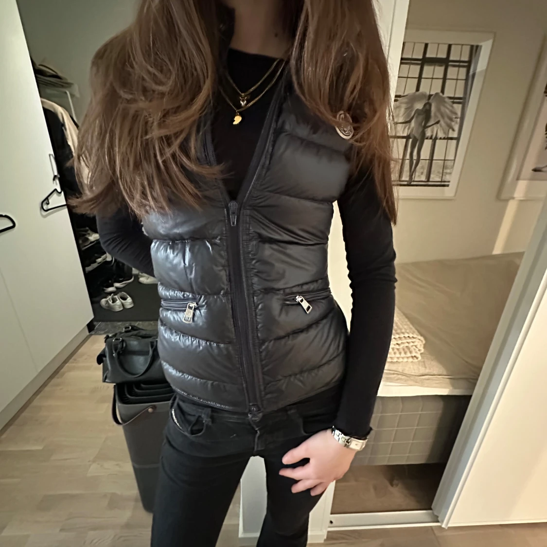 Svart dunväst från Moncler - 1