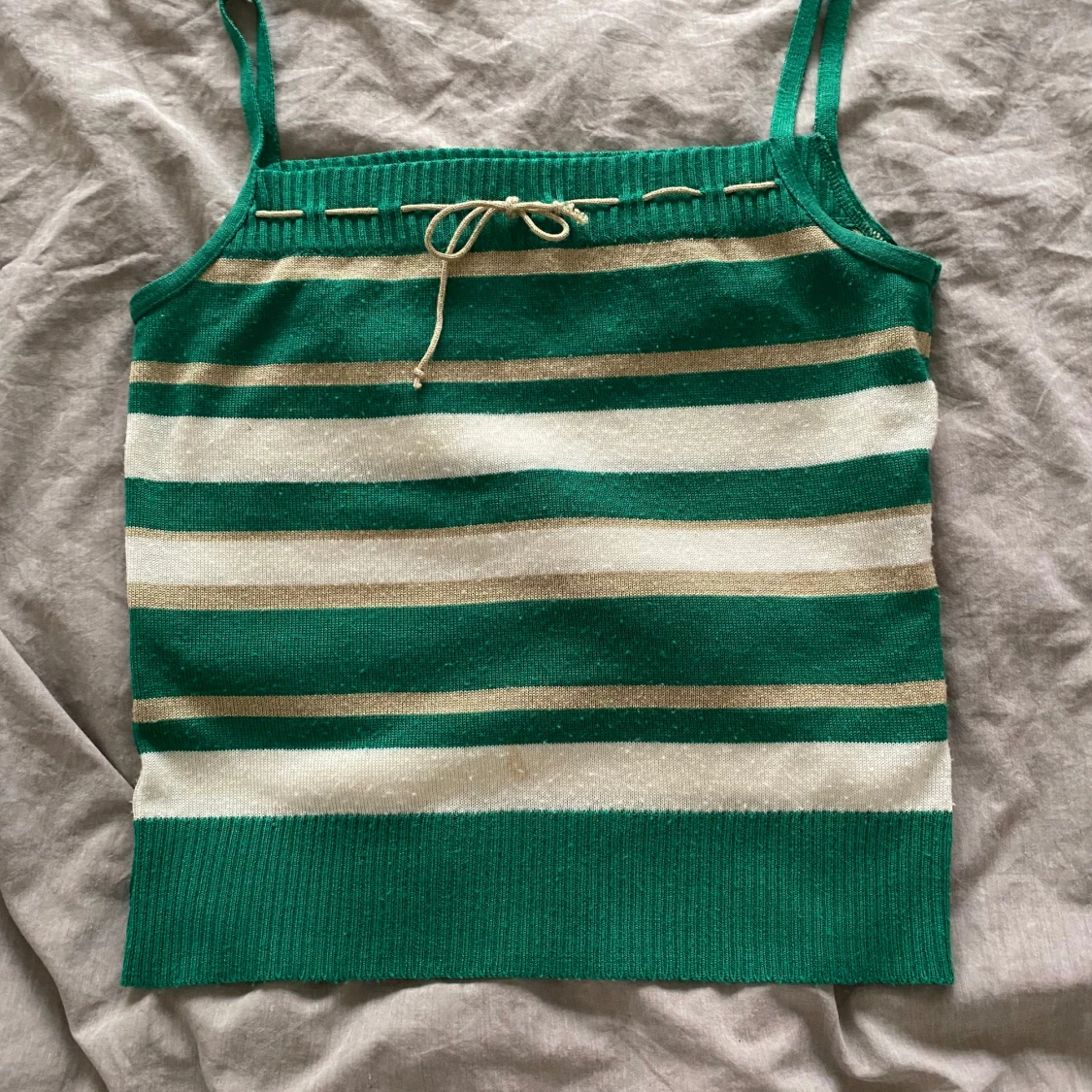 Grön och beige randig stickad linnetopp - 3