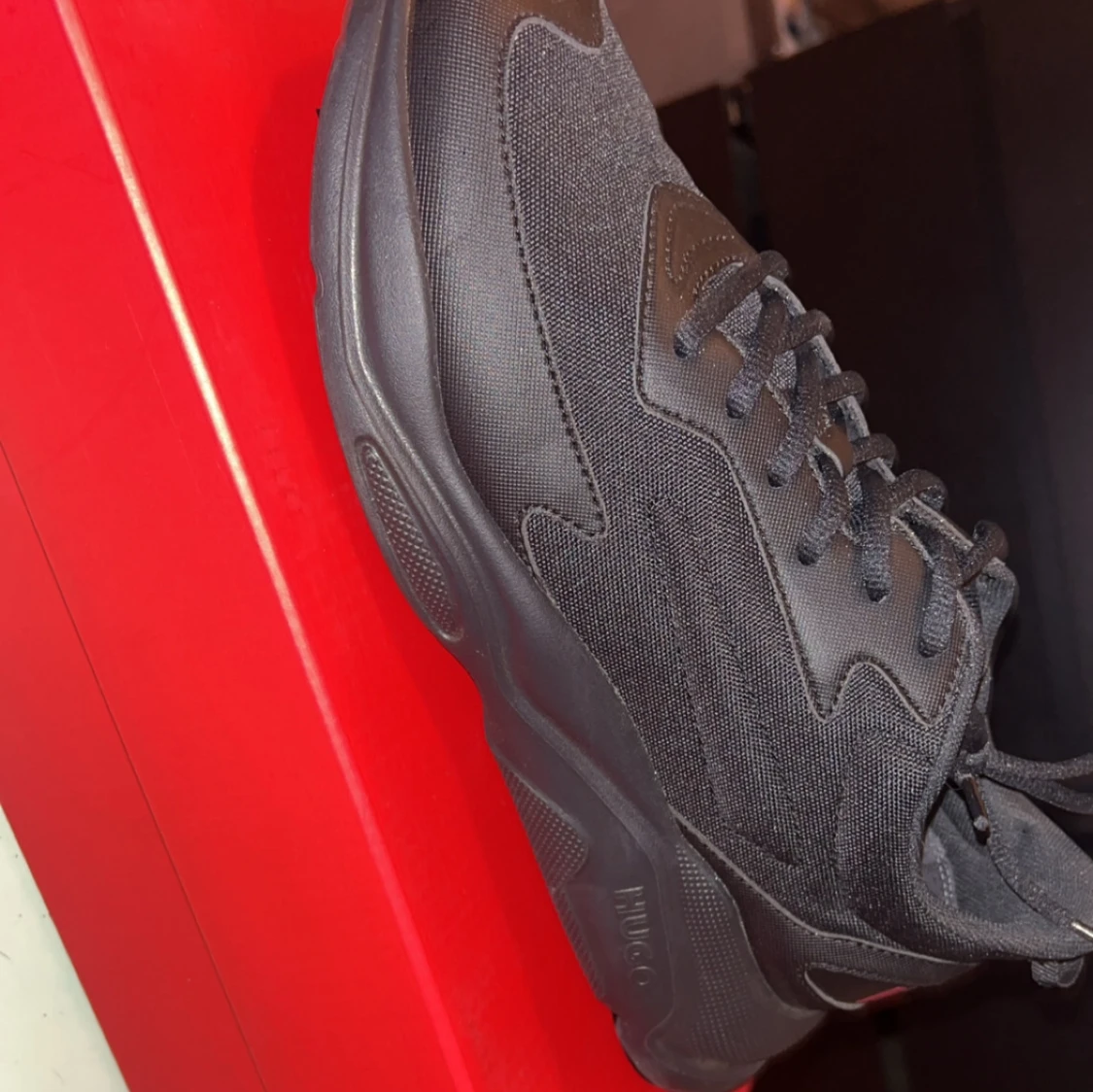 Svarta sneakers från Hugo - 1