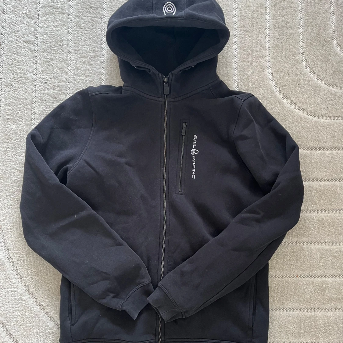 Zip hoodie från Sail Racing