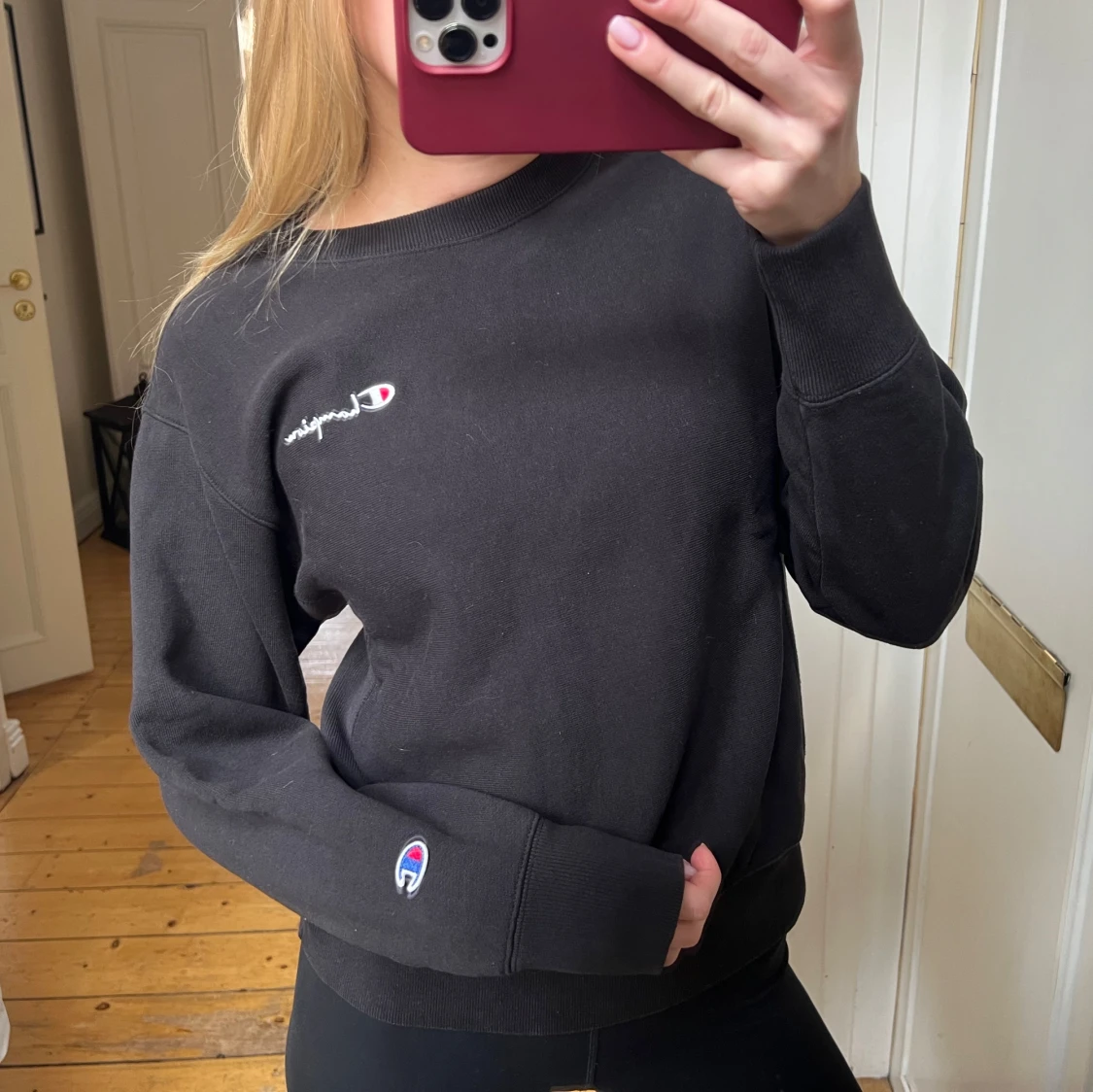 Svart sweatshirt från Champion