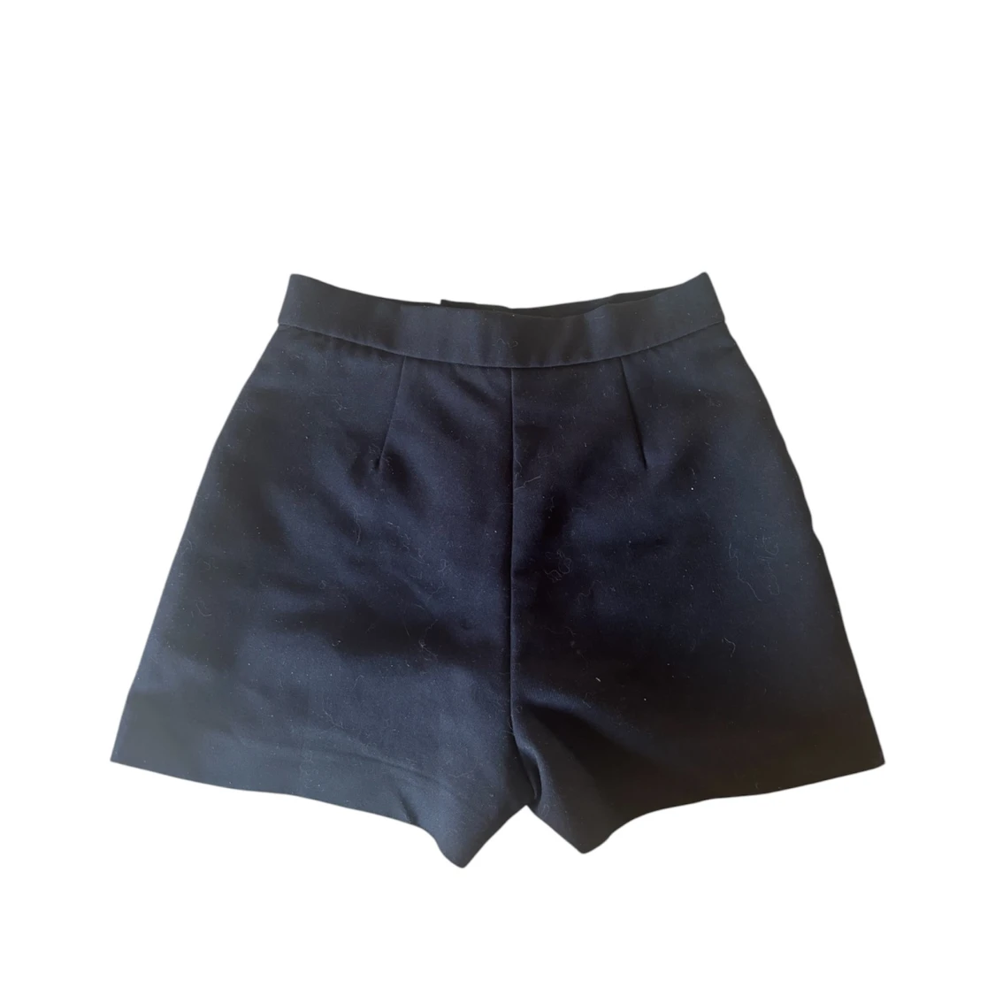 Svart kortkjol från Zara - 1