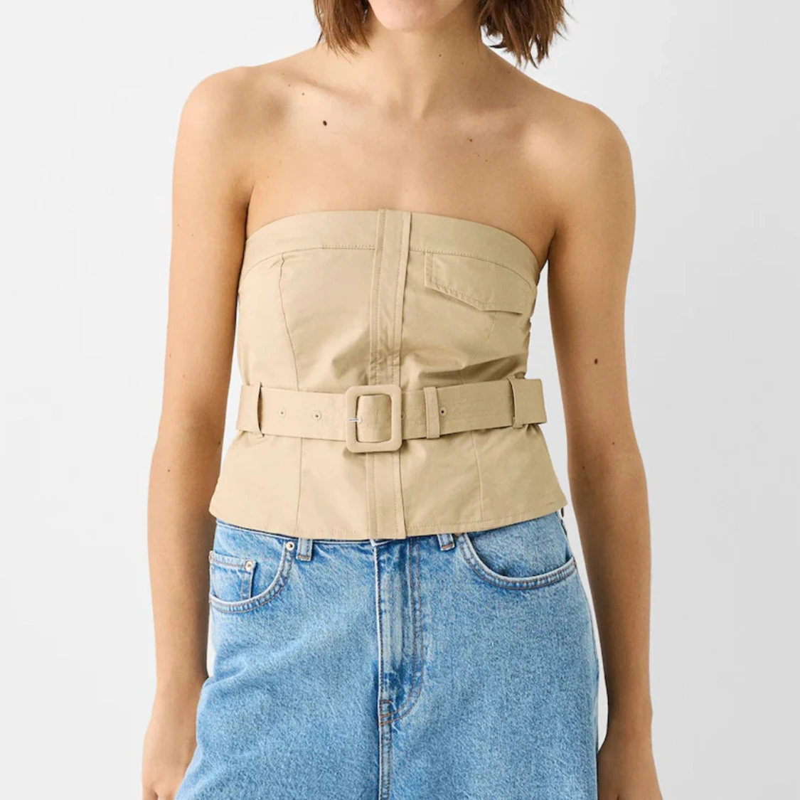 Beige tubtopp med bälte - 1