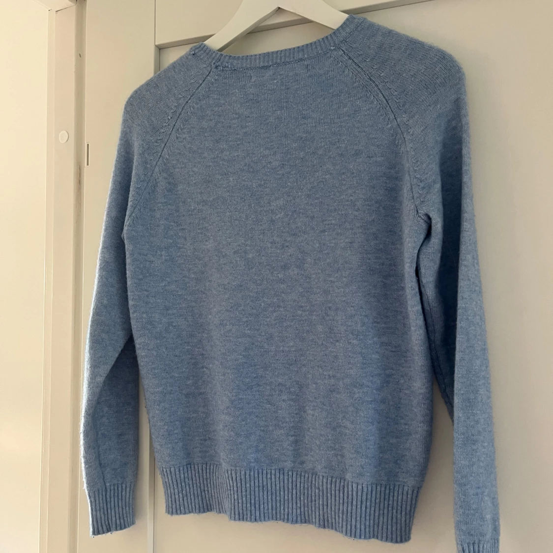 Ljusblå stickad tröja från ONLY - 2