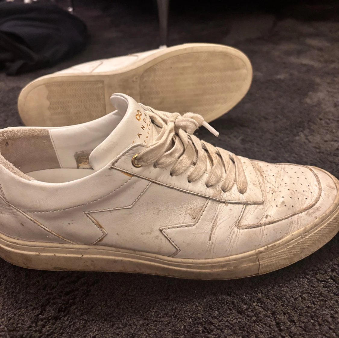 Vita sneakers från Sandays - 2