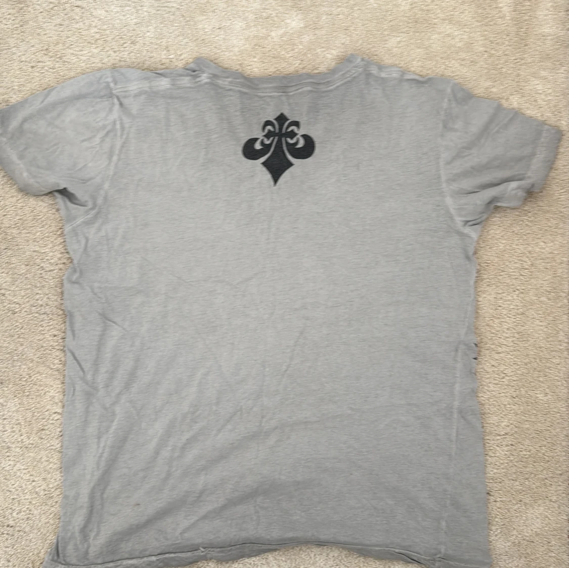 Grå t-shirt med dödskalle från Affliction - 1