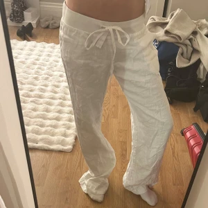 Alobha linnebyxor - Toppskick! Jag är 164 cm och har ganska korta ben jämfört med överdel, strl XS-S