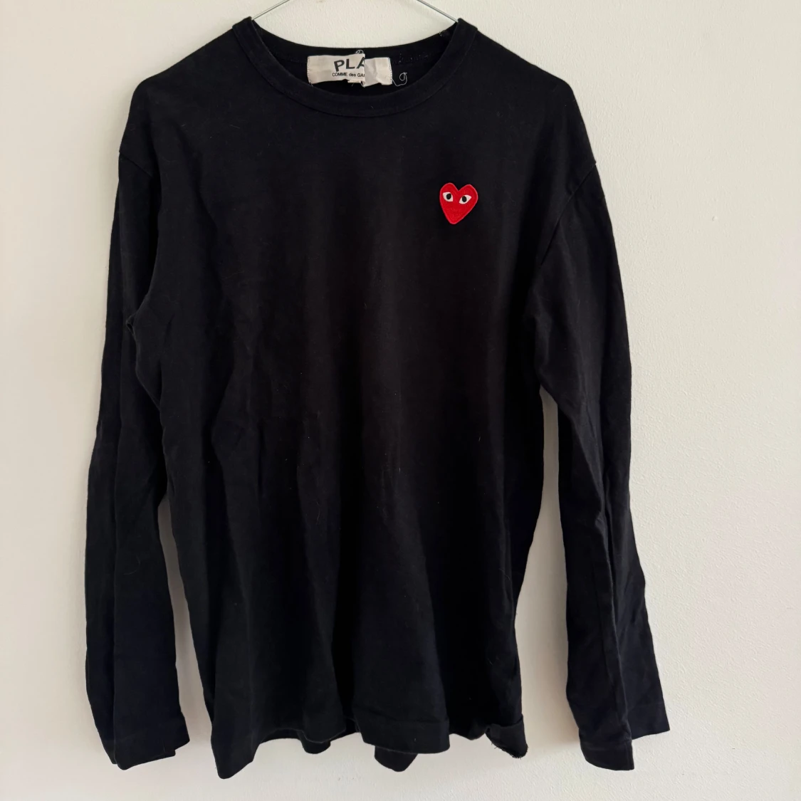 Svart långärmad tröja från Comme des Garçons Play