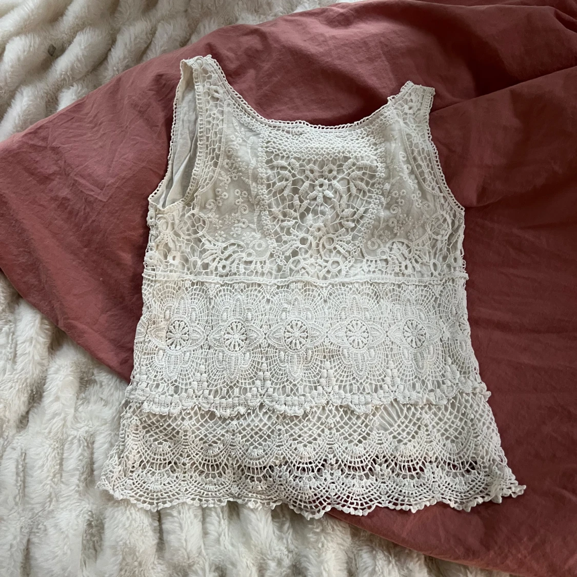 Vit spetslinne från H&M - 1