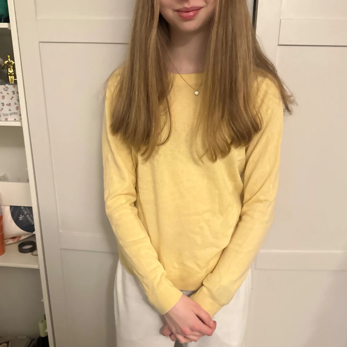 Ljus Gul cashmere-tröja från Selected Femme