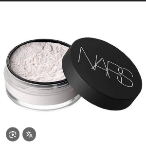 Puder - Säljer ett Translucent puder från NARS. Öppnad och använd några enstaka gånger men annars i toppenskick!😍