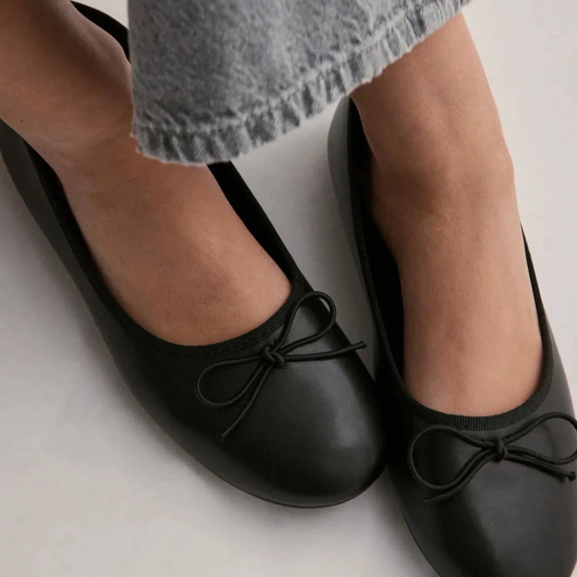 Svarta ballerinaskor med rosett - 2