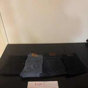 4X Tiger Of Sweden Jeans - Säljer 4 par as feta tiger of sweden jeans för endast 349kr (mindre än 100kr styck) Storlekar syns på bilden 💫