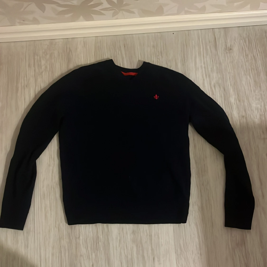 Svart merinoulltröja från Morris