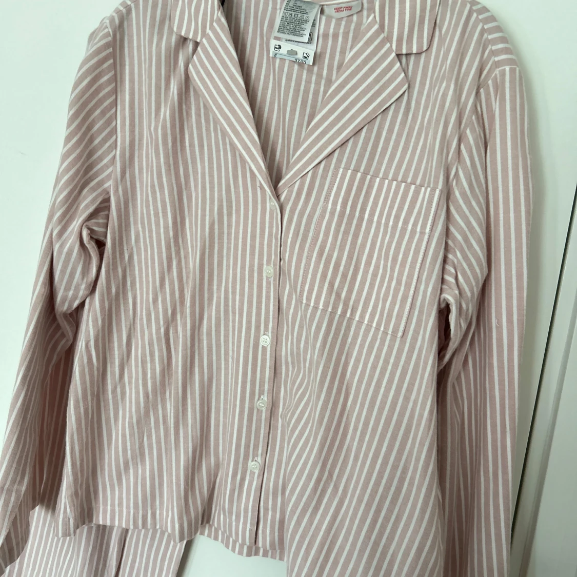 Ny pyjamas med lapp - 1