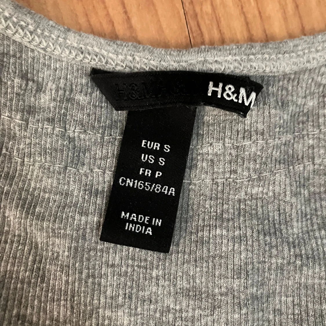 grått linne med pärlor - 3