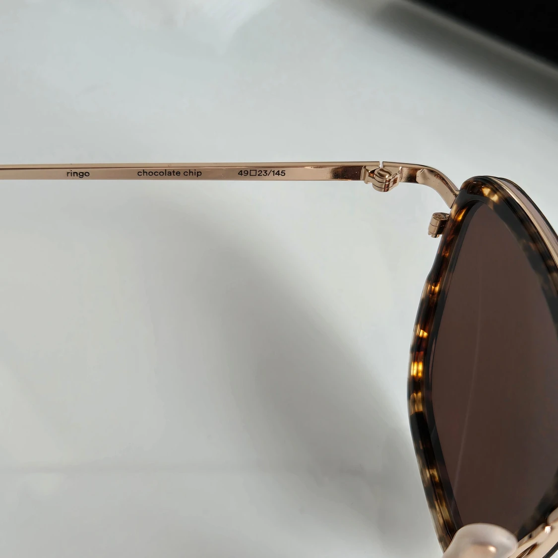 solglasögon från Ace & Tate  - 2