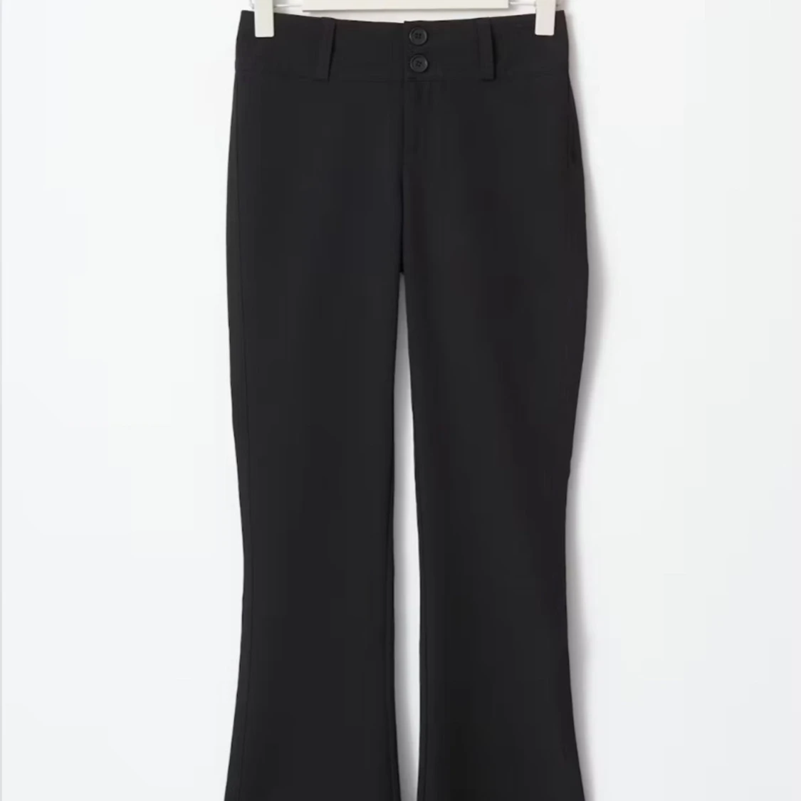 Svarta kostymbyxor med bootcut - 2