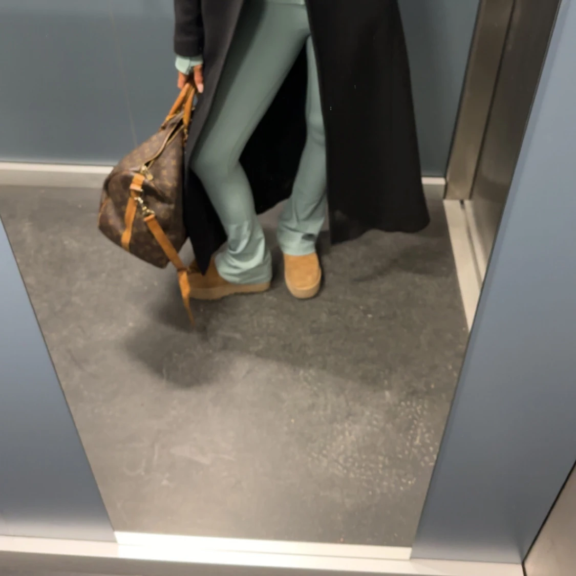 Lululemon tights. - 3