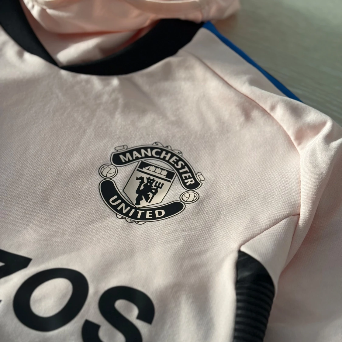 2022-23 Manchester United adidas Pro Training Top - 2