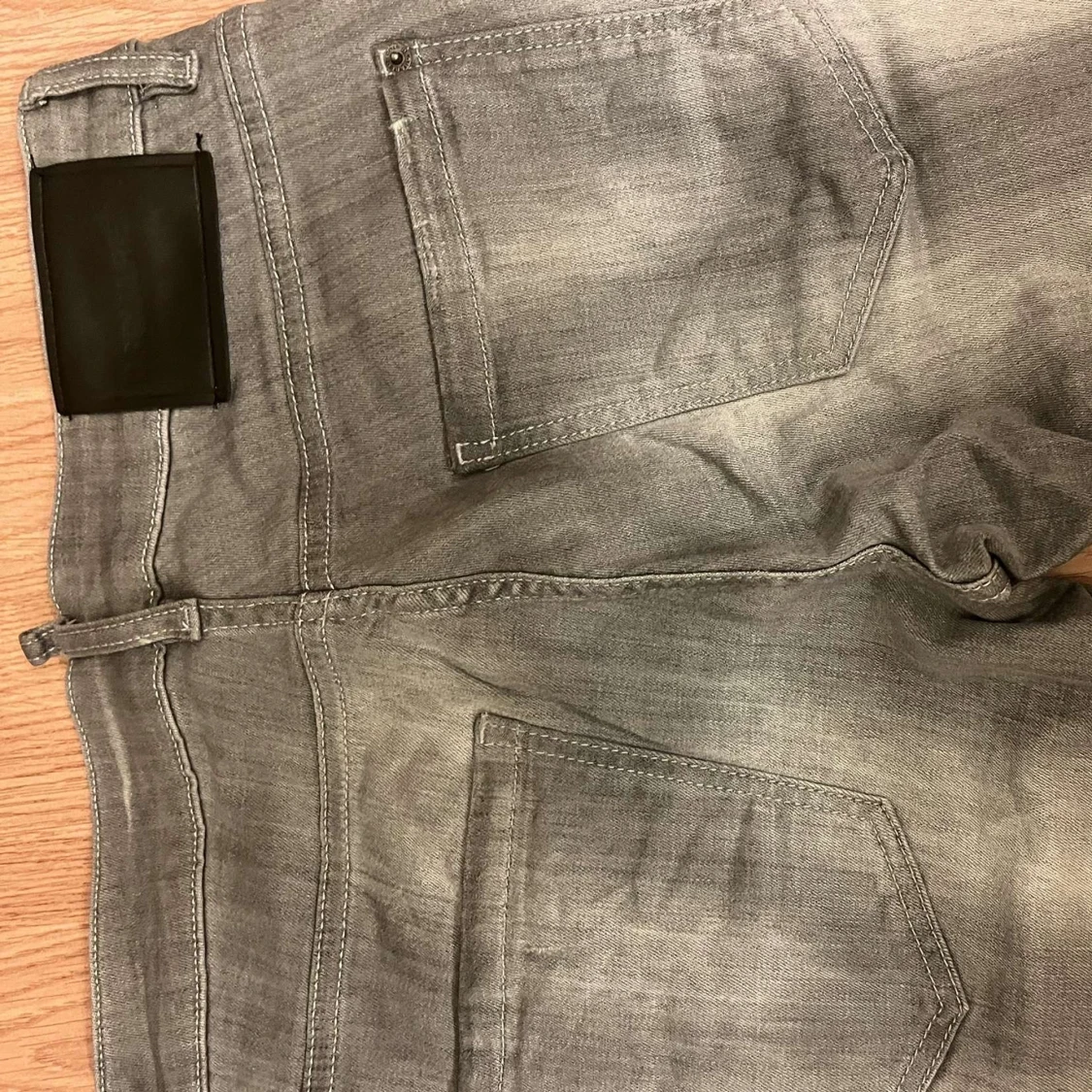 Gråa shorts från Dsquared2 - 2