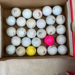 28 stycken golfbollar i blandat skick - En perfekt golfboll för dig som inte bryr dig om vilken boll du spelar med