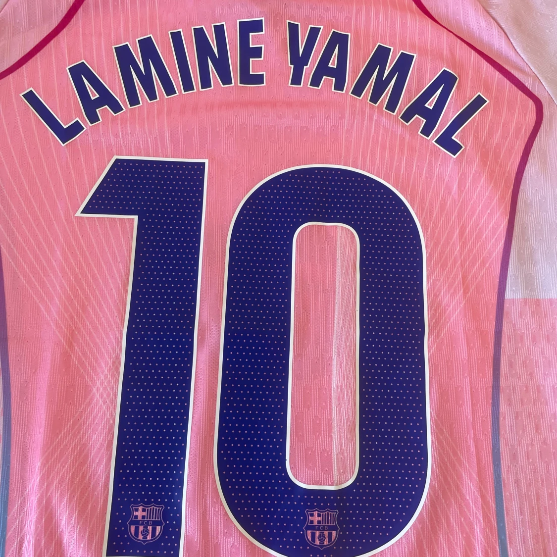 Barcelona Lamine Yamal rosa fotbollströja - 1
