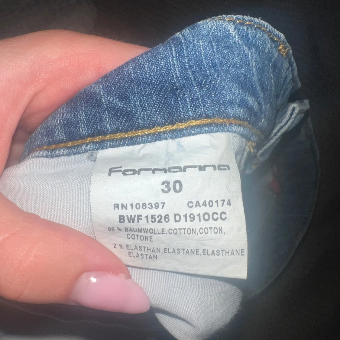 Ljusblå jeansshorts från Fornarina - 3